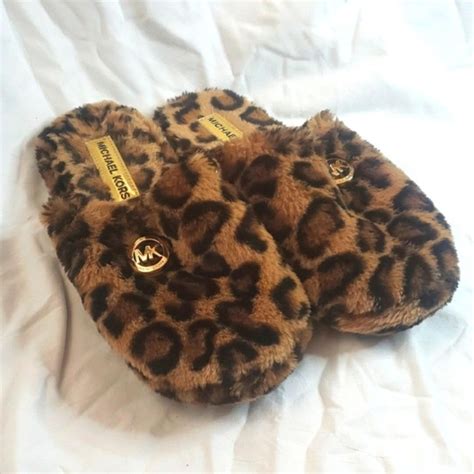 cheap michael kors slippers|michael kors black fuzzy slipper.